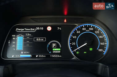Хетчбек Nissan Leaf 2020 в 