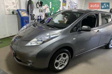 Хетчбек Nissan Leaf 2013 в Вінниці