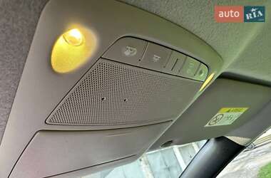 Хэтчбек Nissan Leaf 2014 в 