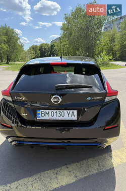 Хетчбек Nissan Leaf 2018 в 