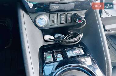 Хетчбек Nissan Leaf 2021 в 