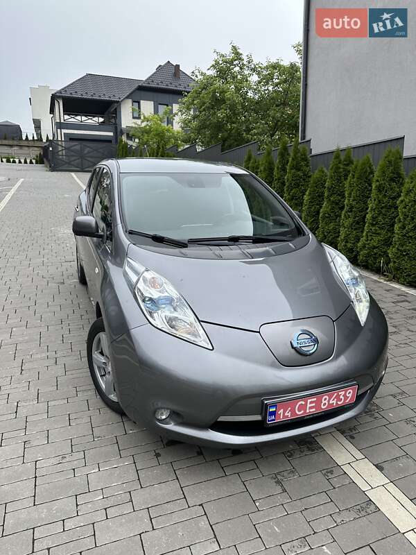 Nissan Leaf 2013