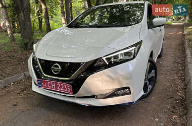 Хэтчбек Nissan Leaf 2020 в Днепре