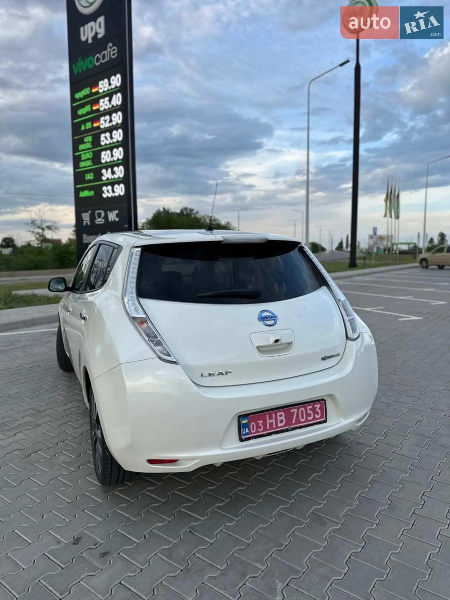 2015 Nissan Leaf - мініатюра 5