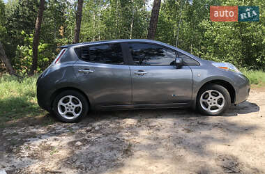 Хетчбек Nissan Leaf 2015 в Харкові