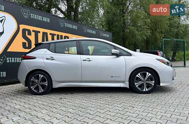 Хэтчбек Nissan Leaf 2018 в 