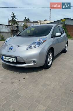 Хэтчбек Nissan Leaf 2012 в Харькове