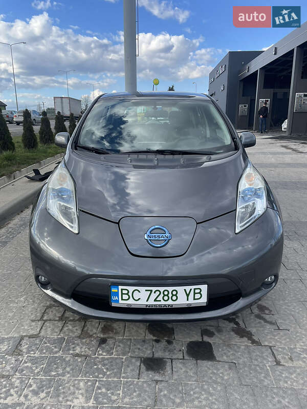 Хэтчбек Nissan Leaf 2016 в Львове фото 9 Хэтчбек Nissan Leaf 2016 в Львове