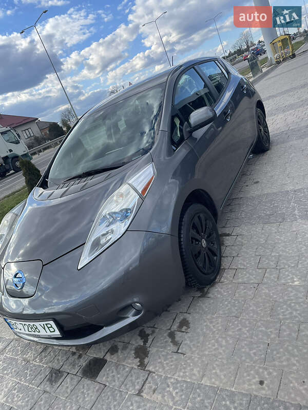 Хэтчбек Nissan Leaf 2016 в Львове фото 10 Хэтчбек Nissan Leaf 2016 в Львове