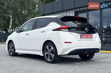 Хетчбек Nissan Leaf 2020 в 