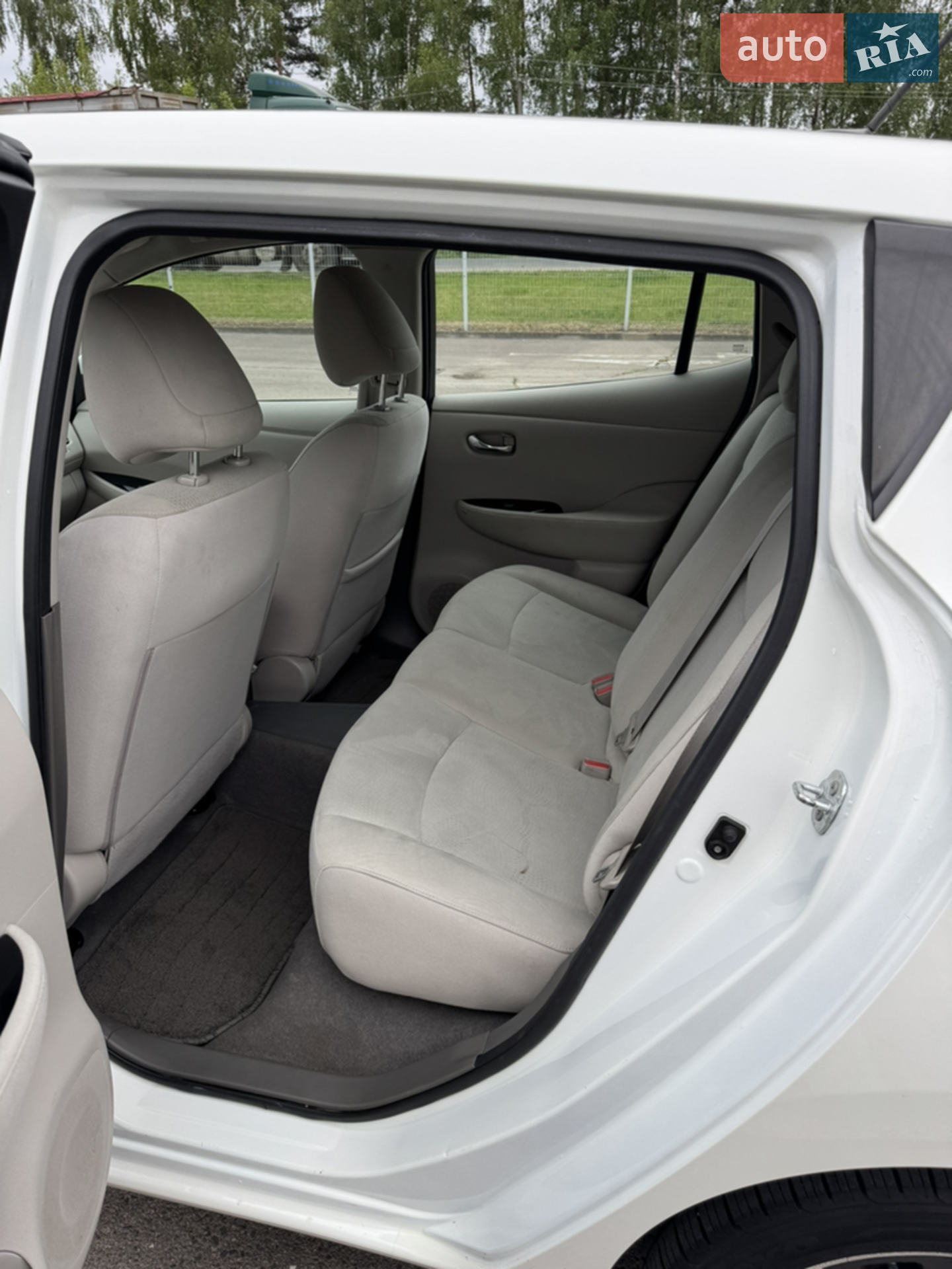 2016 Nissan Leaf - мініатюра 14