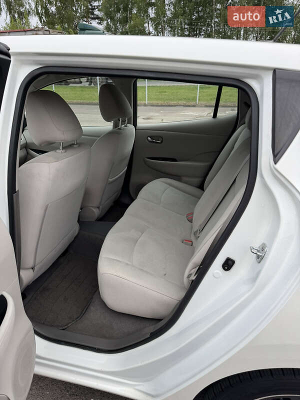 Хетчбек Nissan Leaf 2016 в Ковелі