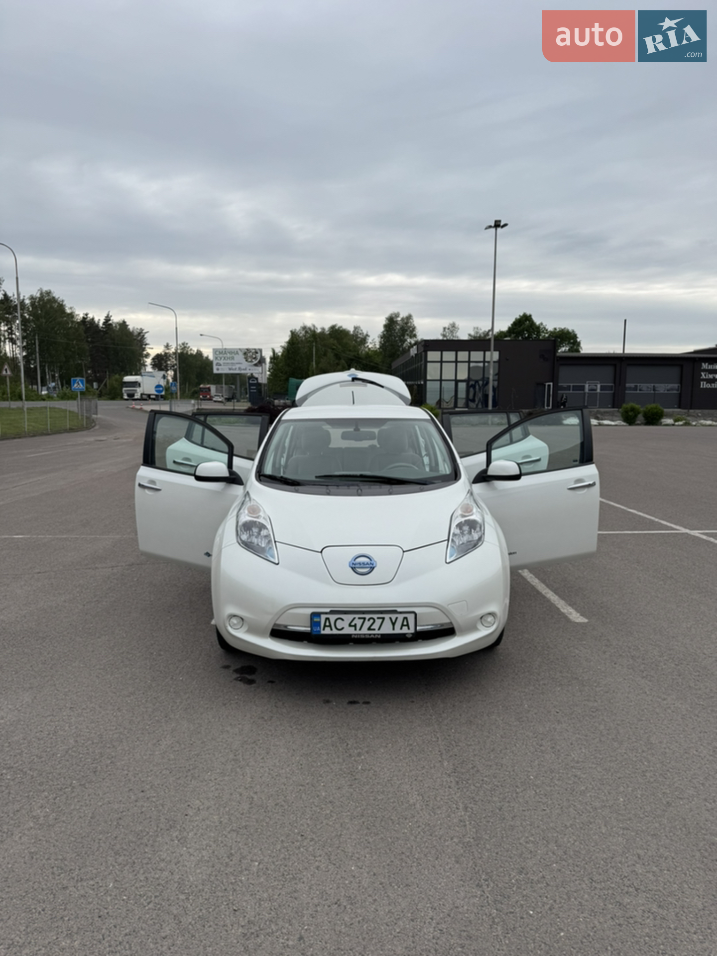 2016 Nissan Leaf - мініатюра 12