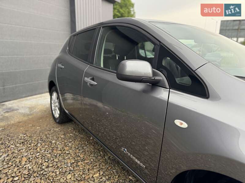 Хетчбек Nissan Leaf 2015 в Трускавці
