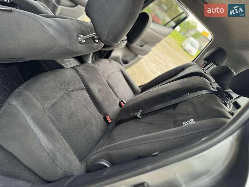 Хетчбек Nissan Leaf 2015 в Трускавці