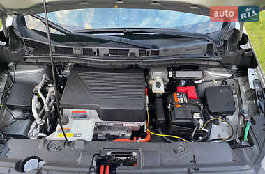 Хетчбек Nissan Leaf 2020 в 
