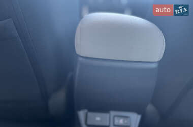 Хэтчбек Nissan Leaf 2021 в 