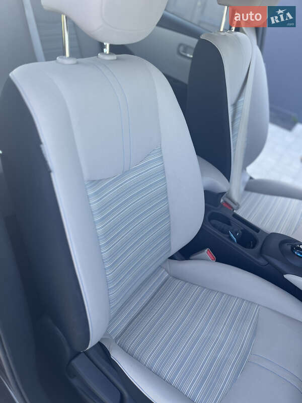 Хетчбек Nissan Leaf 2021 в Бродах