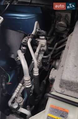 Хэтчбек Nissan Leaf 2013 в 