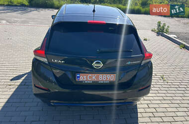 Хетчбек Nissan Leaf 2019 в 