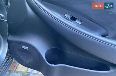 Хэтчбек Nissan Leaf 2014 в 