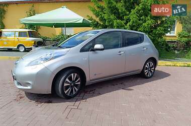 Хэтчбек Nissan Leaf 2017 в Ровно