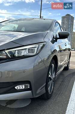Хетчбек Nissan Leaf 2020 в Києві