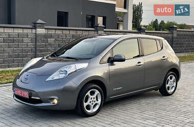 Хэтчбек Nissan Leaf 2014 в Ровно
