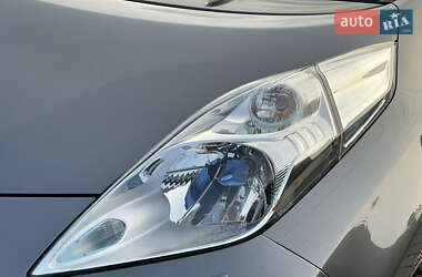 Хэтчбек Nissan Leaf 2014 в 