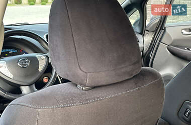 Хэтчбек Nissan Leaf 2014 в 