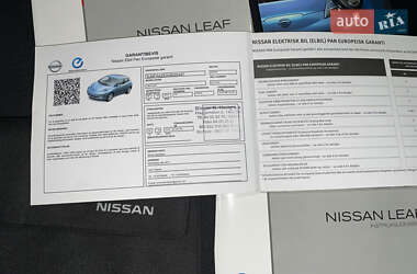 Хэтчбек Nissan Leaf 2014 в 