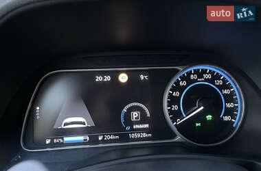 Хэтчбек Nissan Leaf 2018 в 