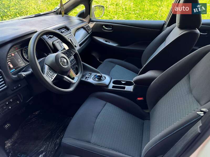 Хэтчбек Nissan Leaf 2019 в Виннице фото 59 Хэтчбек Nissan Leaf 2019 в Виннице