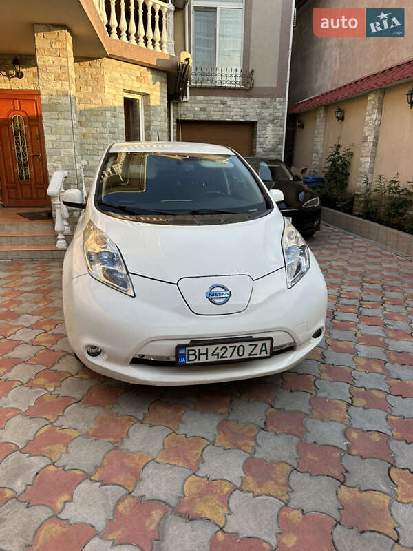 Nissan Leaf 2015