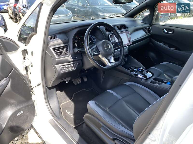 Хэтчбек Nissan Leaf 2020 в Львове