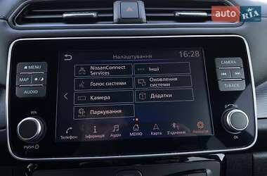 Хэтчбек Nissan Leaf 2020 в 