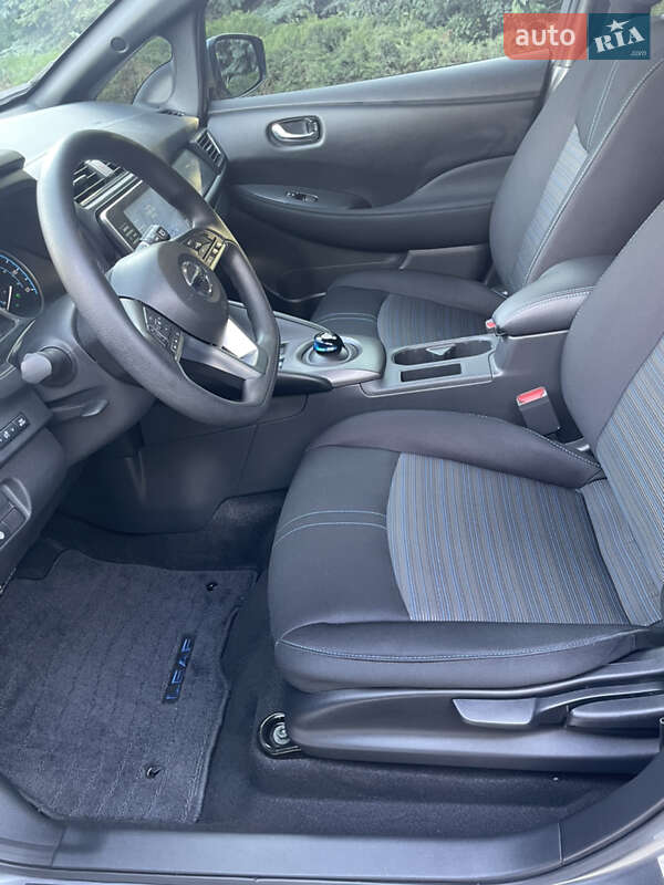 Хетчбек Nissan Leaf 2022 в Харкові