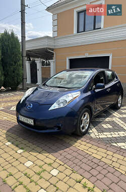 Хетчбек Nissan Leaf 2015 в Харкові