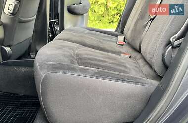 Хетчбек Nissan Leaf 2013 в 