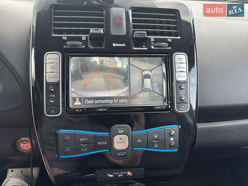 Хэтчбек Nissan Leaf 2014 в Киеве