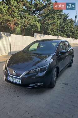 Хэтчбек Nissan Leaf 2019 в Снятине