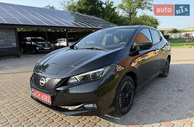 Хэтчбек Nissan Leaf 2023 в Калуше