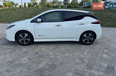 Хетчбек Nissan Leaf 2019 в 