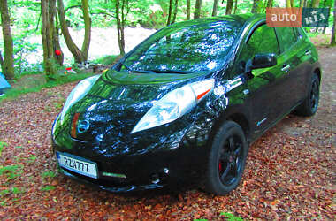 Хэтчбек Nissan Leaf 2014 в Ужгороде