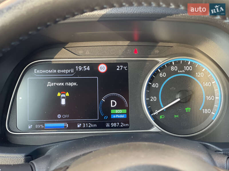 Хетчбек Nissan Leaf 2022 в Дрогобичі