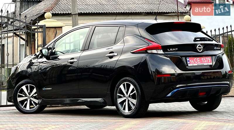 Хэтчбек Nissan Leaf 2020 в Днепре