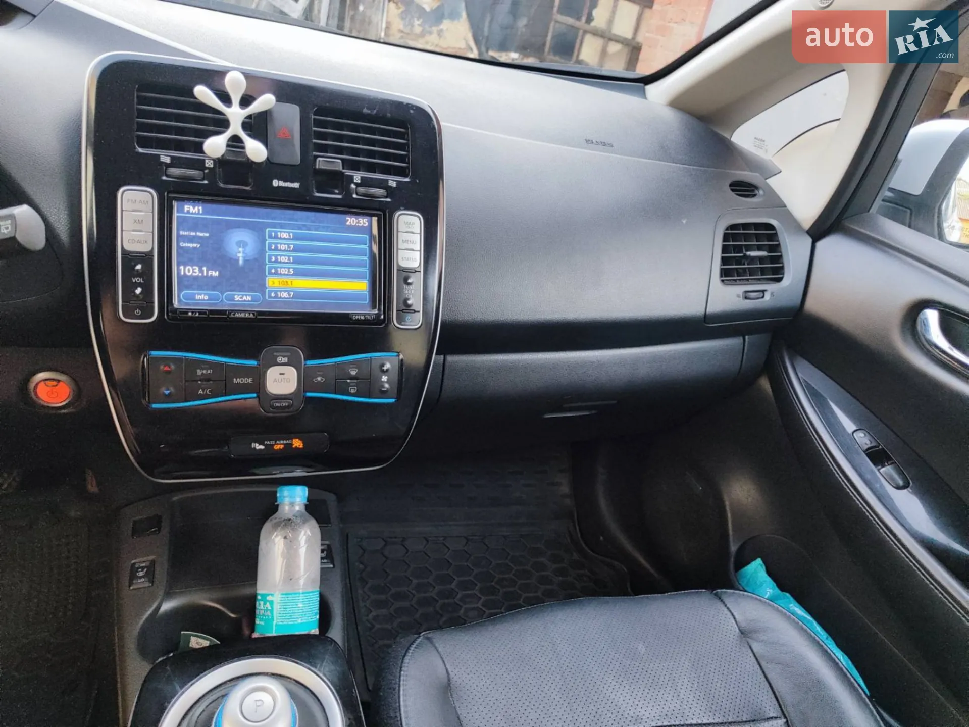2014 Nissan Leaf - мініатюра 33