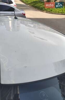 Хэтчбек Nissan Leaf 2015 в 
