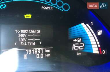 Хетчбек Nissan Leaf 2011 в Миколаєві
