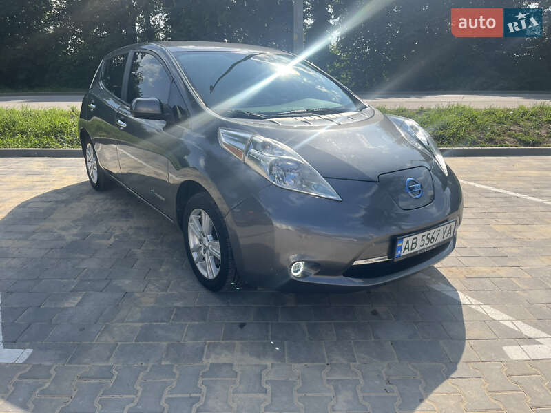 Хэтчбек Nissan Leaf 2015 в Виннице фото 11 Хэтчбек Nissan Leaf 2015 в Виннице